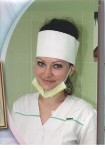 Юлия Комарова - медицинская сестра