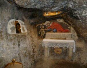 Гробница праведной Елизаветы в монастыре Святого Иоанна Крестителя в Пустыни, Эйн-Керем, Иерусалим. 