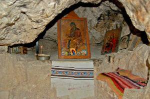 Пещерная келия св. Иоанна Дамаскина