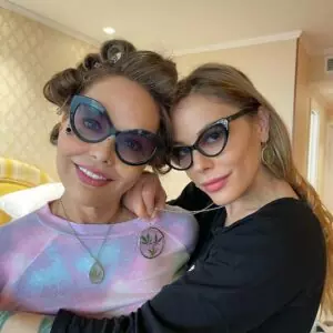Орнелла Мути и Найке Ривелли