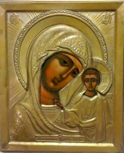 Казанская икона Пресвятой Богородицы, написанная Светланой Фатьяновой.