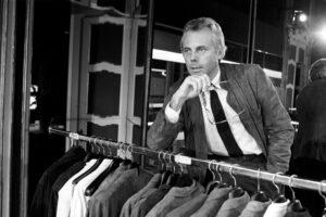 Джорджо Армани