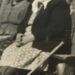 Баба Люба Калиничева (в белом платочке) с сестрой.